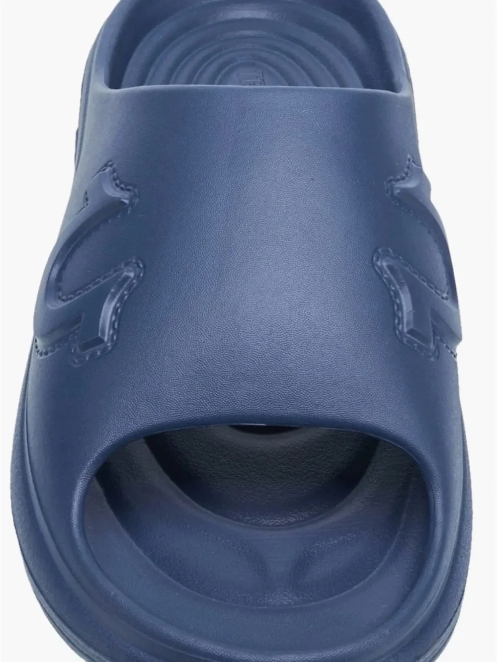 NWT $69 True Religion slides sz 12